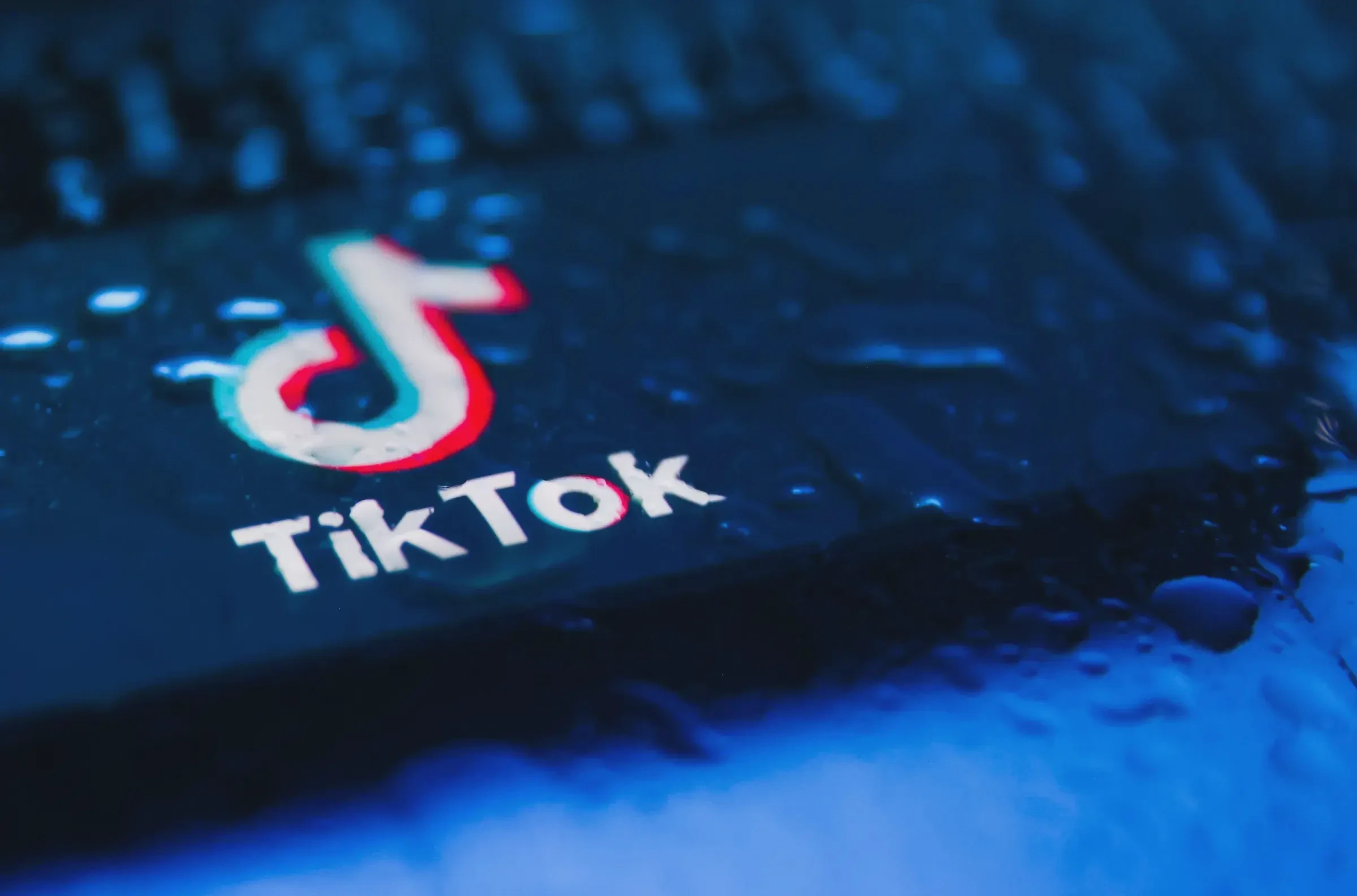 Fansoso自助刷粉推出TikTok粉丝增长服务：2025年为短视频账号运营注入信任与曝光基础