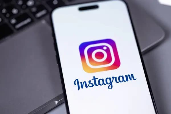 如何让 Instagram 账号实现长期增长：真实互动 VS 自动点赞